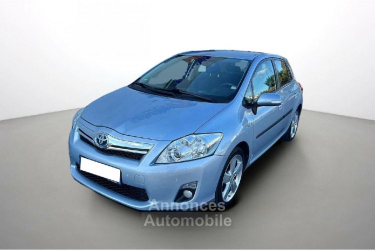 Toyota Auris Hybride 136h Executive - <small></small> 8.990 € <small>TTC</small> - #1