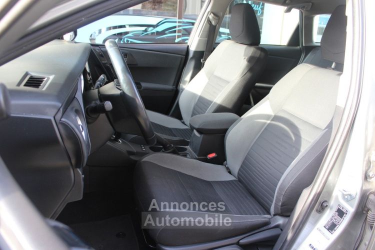 Toyota Auris II (2) HYBRIDE 136H DYNAMIC - <small></small> 10.490 € <small>TTC</small> - #5