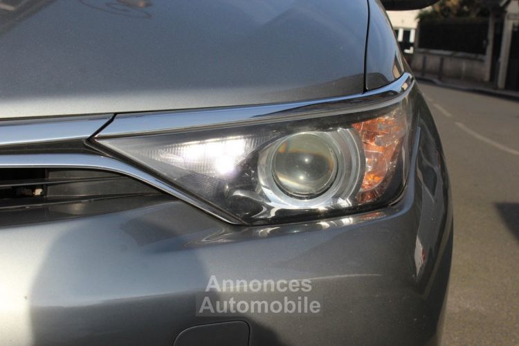 Toyota Auris II (2) HYBRIDE 136H DYNAMIC - <small></small> 10.490 € <small>TTC</small> - #17