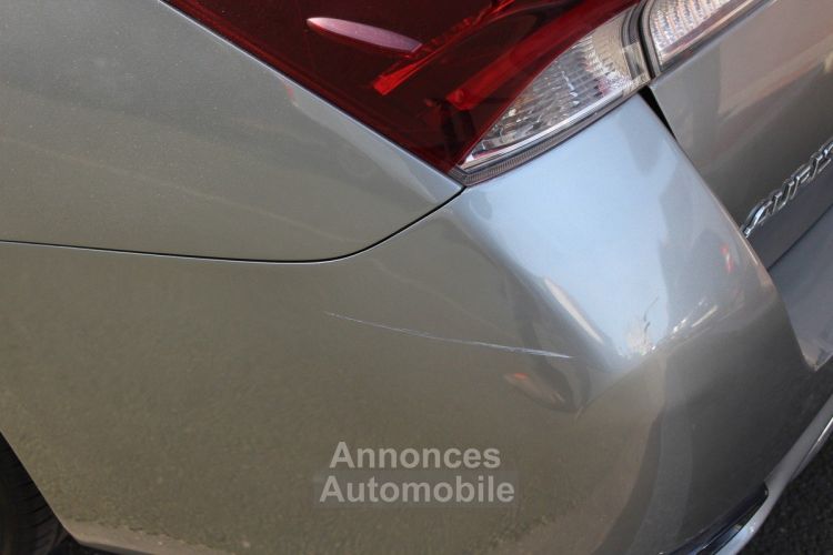 Toyota Auris II (2) HYBRIDE 136H DYNAMIC - <small></small> 10.490 € <small>TTC</small> - #37