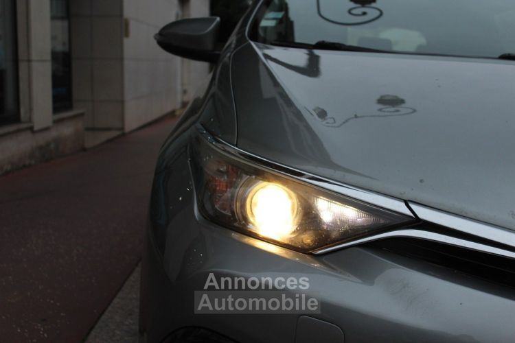 Toyota Auris II (2) TOURING SPORTS HYBRIDE 136 DYNAMIC - <small></small> 9.990 € <small>TTC</small> - #17