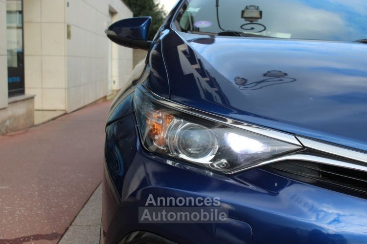 Toyota Auris II (2) TOURING SPORTS HYBRIDE 136 DYNAMIC (Ethanol ) - <small></small> 10.990 € <small>TTC</small> - #17