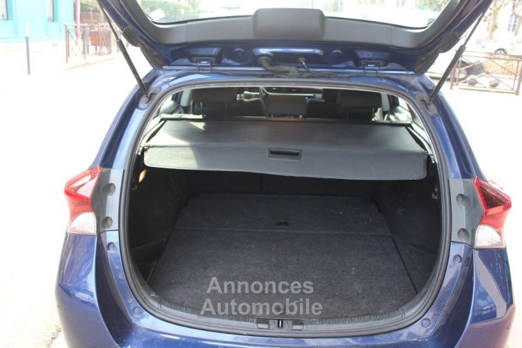 Toyota Auris II (2) TOURING SPORTS HYBRIDE 136 DYNAMIC (Ethanol ) - <small></small> 10.990 € <small>TTC</small> - #33