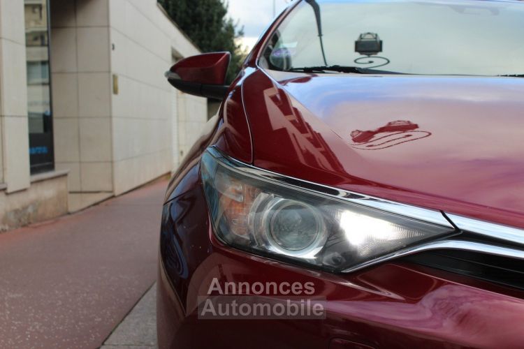 Toyota Auris II (2) TOURING SPORTS HYBRIDE 136 DYNAMIC (Ethanol ) - <small></small> 10.990 € <small>TTC</small> - #17