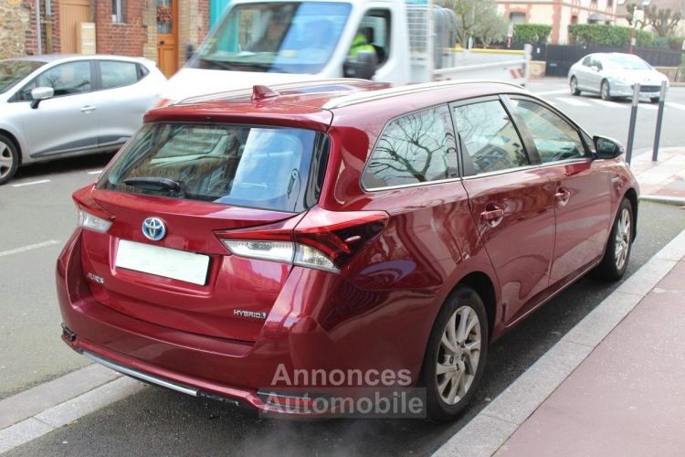 Toyota Auris II (2) TOURING SPORTS HYBRIDE 136 DYNAMIC (Ethanol ) - <small></small> 10.990 € <small>TTC</small> - #20