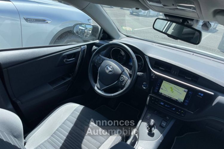 Toyota Auris II HSD 136h Design Business - <small></small> 13.980 € <small>TTC</small> - #4