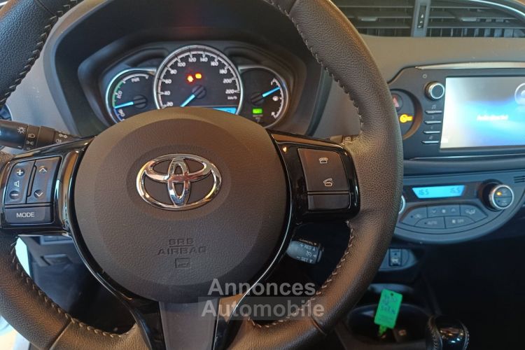 Toyota Auris II HSD 136h Design Business - <small></small> 12.980 € <small>TTC</small> - #11