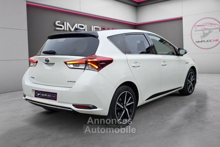 Toyota Auris MY17 1.8 vvt-i Hybride 136ch Collection - <small></small> 14.990 € <small>TTC</small> - #14