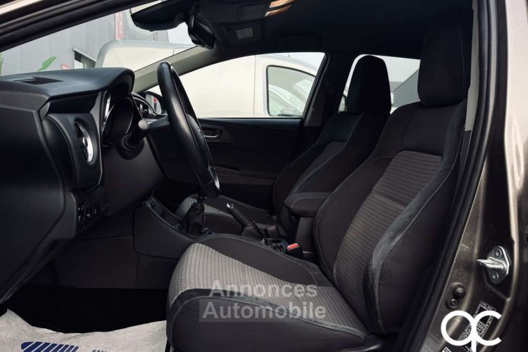 Toyota Auris SW BREAK 1.2 TURBO ESSENCE - <small></small> 12.490 € <small>TTC</small> - #9