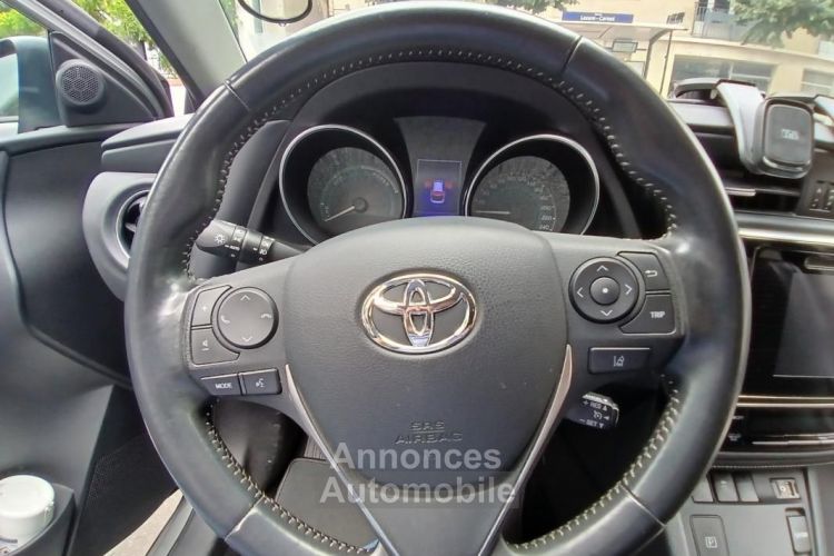 Toyota Auris Touring Sports 1.8 HSD 136H 100 FULL-HYBRID COLLECTION BVA - <small></small> 15.990 € <small>TTC</small> - #13