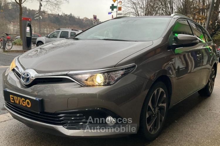 Toyota Auris Touring Sports HSD 136CH DESIGN TOIT PANORAMIQUE - <small></small> 13.990 € <small>TTC</small> - #2