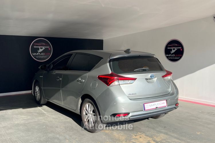 Toyota Auris Touring Sports Hybride 136h Dynamic - <small></small> 11.490 € <small>TTC</small> - #9