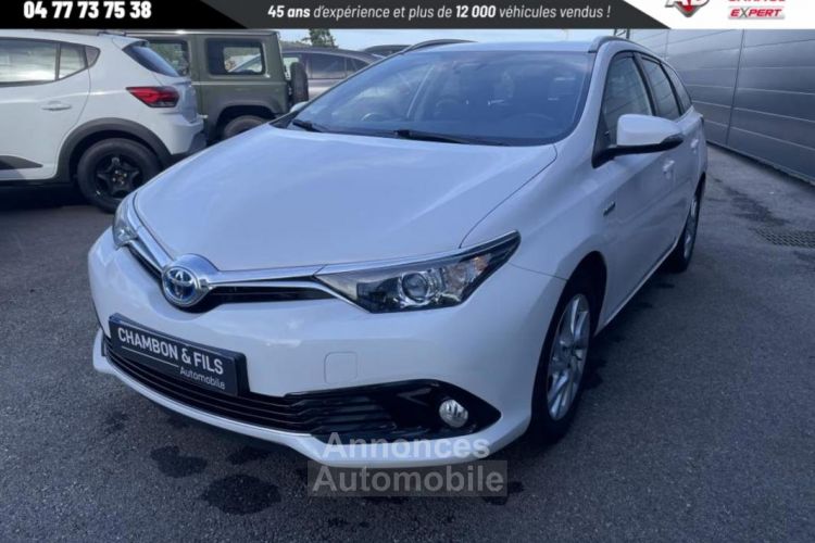 Toyota Auris Touring Sports Hybride 136h Dynamic - <small></small> 15.990 € <small>TTC</small> - #3