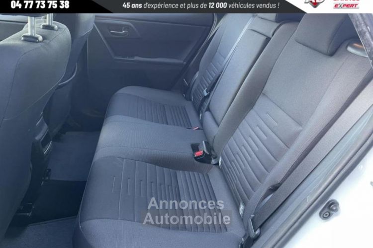 Toyota Auris Touring Sports Hybride 136h Dynamic - <small></small> 15.990 € <small>TTC</small> - #9