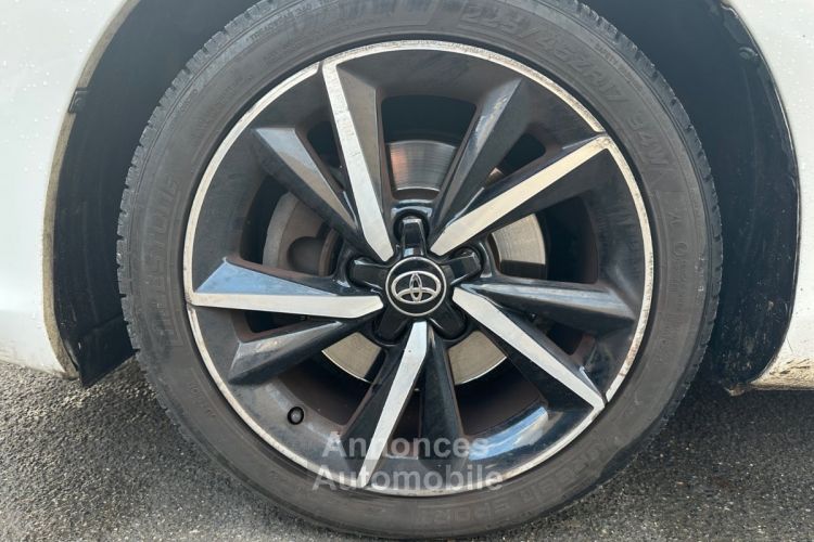 Toyota Auris Touring Sports PRO MY17 Hybride Pro 136h Design - <small></small> 12.490 € <small>TTC</small> - #26