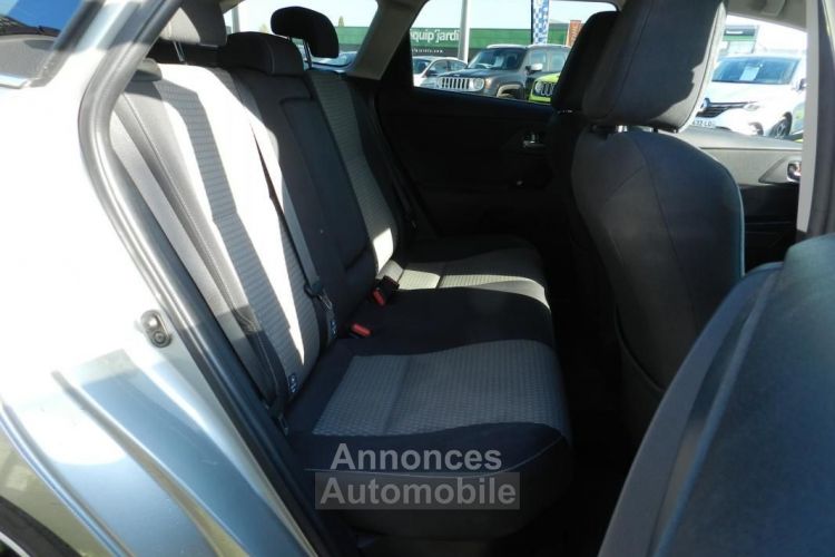 Toyota Auris Touring Sports TOURING-SPORTS 1.8 HSD 136H 100 FULL-HYBRID COLLECTION BVA - <small></small> 15.970 € <small>TTC</small> - #15