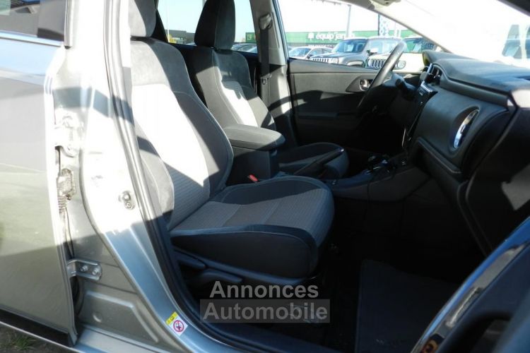 Toyota Auris Touring Sports TOURING-SPORTS 1.8 HSD 136H 100 FULL-HYBRID COLLECTION BVA - <small></small> 15.970 € <small>TTC</small> - #16