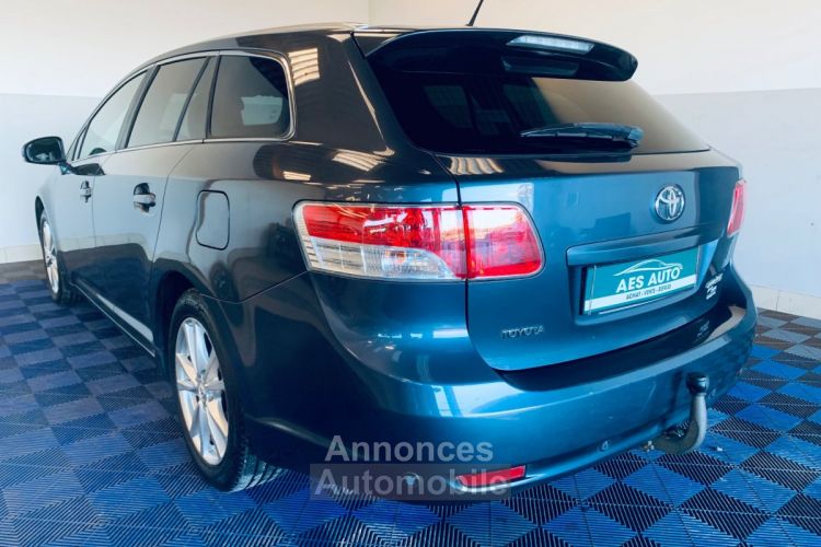 Toyota Avensis SW 126 ch D-4D SkyView Edition - <small></small> 6.990 € <small>TTC</small> - #2