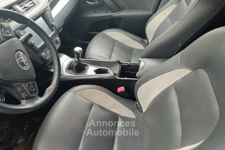 Toyota Avensis Tour. Sports IV 143 D-4D Executive - <small></small> 6.980 € <small>TTC</small> - #5