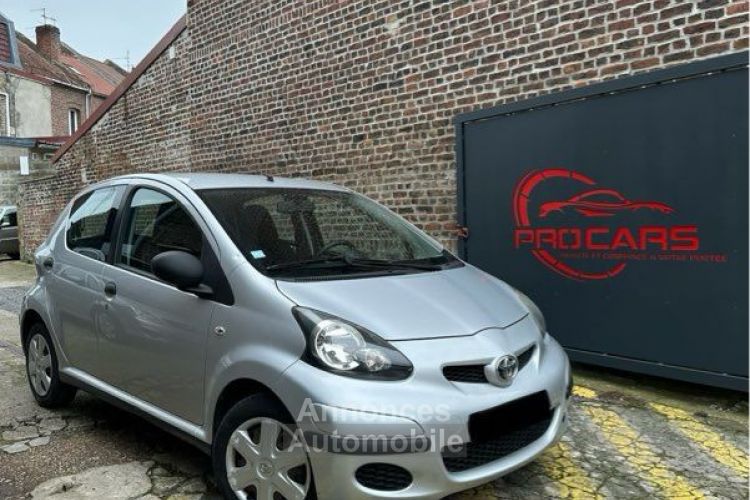 Toyota Aygo 1,0 24,000km - <small></small> 6.490 € <small>TTC</small> - #1