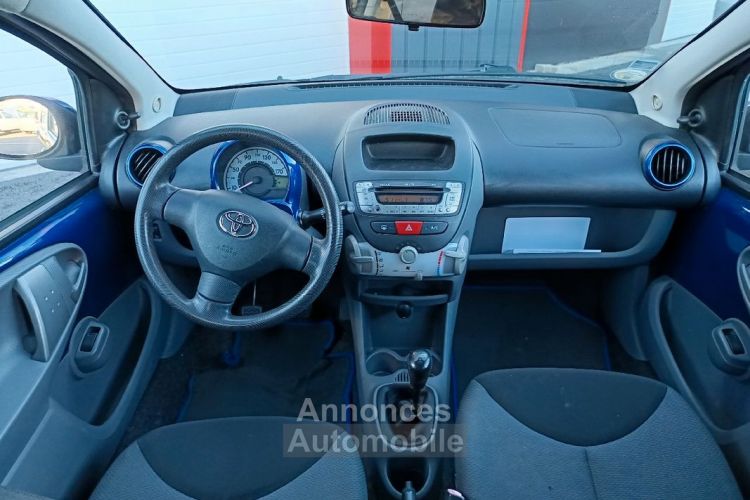 Toyota Aygo 1.0 68ch garantie 12 mois - <small></small> 3.690 € <small>TTC</small> - #3