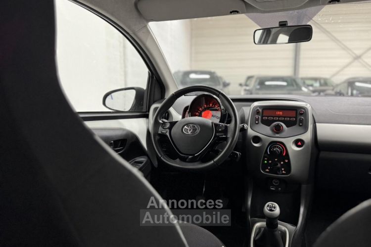 Toyota Aygo 1.0 VVT-i  69 CH X - GARANTIE 6 MOIS - <small></small> 8.490 € <small>TTC</small> - #19