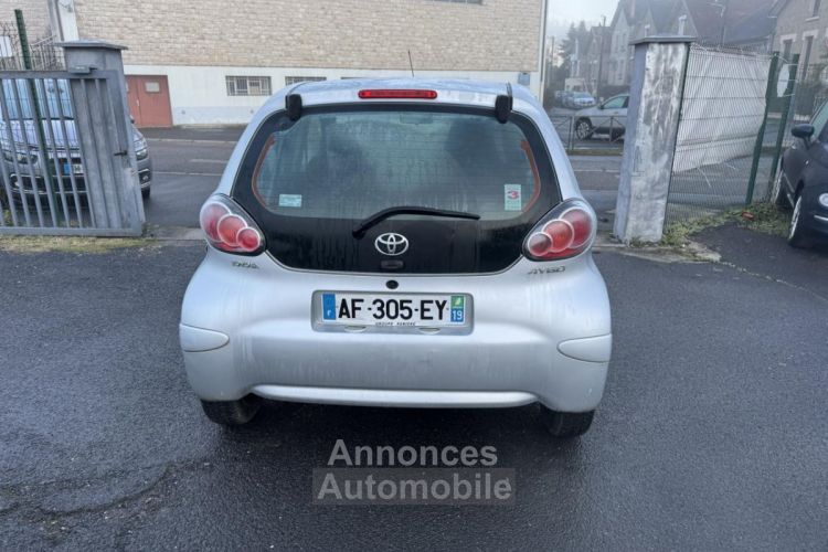 Toyota Aygo 1.0 VVT-i  Confort + Clim - <small></small> 5.990 € <small>TTC</small> - #4