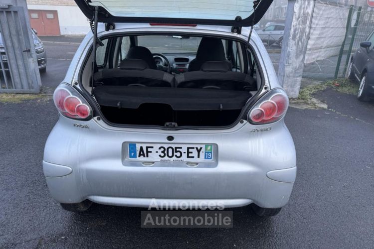 Toyota Aygo 1.0 VVT-i  Confort + Clim - <small></small> 5.990 € <small>TTC</small> - #9