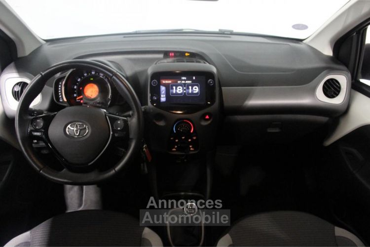 Toyota Aygo 1.0 VVT-i 2020  II 2014 x-pop #2 - GARANTIE CONSTRUCTEUR - <small></small> 10.990 € <small>TTC</small> - #9