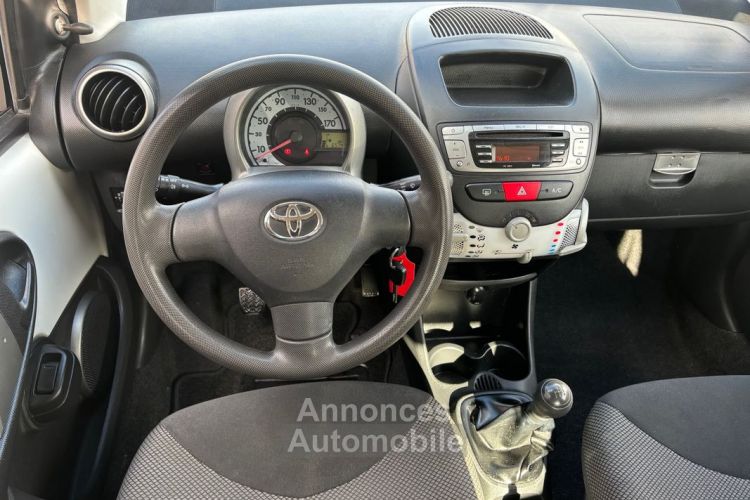 Toyota Aygo 1.0 VVT-i 68 Connect 3P - <small></small> 5.890 € <small>TTC</small> - #4