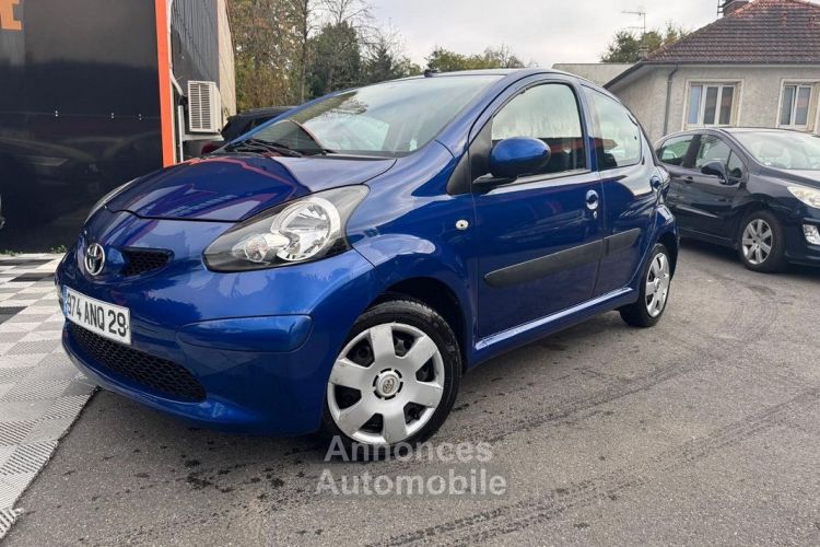 Toyota Aygo 1.0 VVT-I 68CH CONFORT 5P - <small></small> 4.490 € <small>TTC</small> - #3