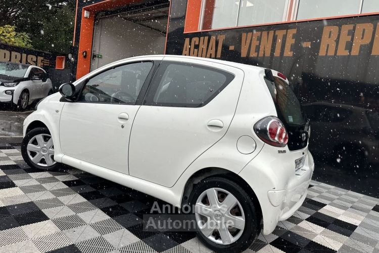 Toyota Aygo 1.0 VVT-I 68CH CONNECT 5P - <small></small> 4.490 € <small>TTC</small> - #7