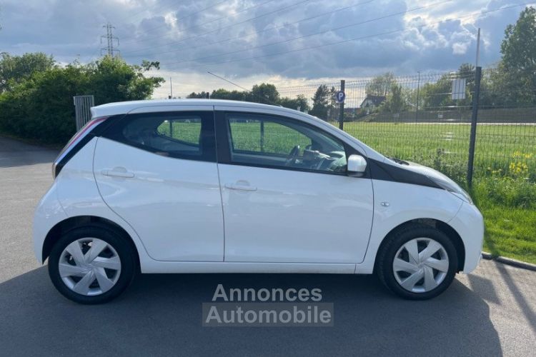 Toyota Aygo 1.0 VVT-I 69CH X-CLUSIV X-SHIFT 5P - <small></small> 8.490 € <small>TTC</small> - #5