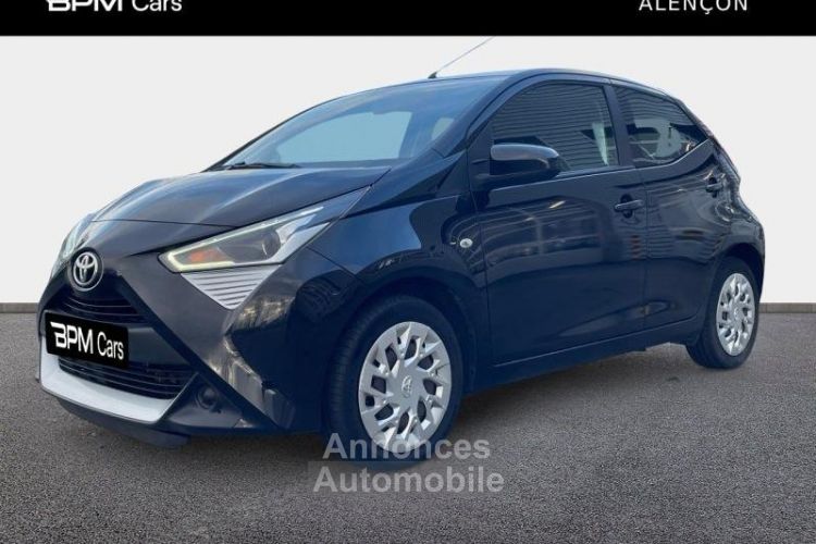 Toyota Aygo 1.0 VVT-i 69ch x-play 5p - <small></small> 8.990 € <small>TTC</small> - #1