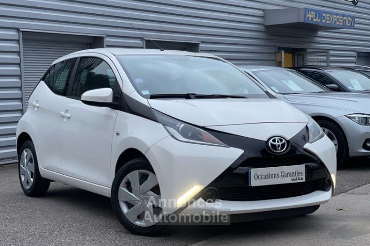 Toyota Aygo 1.0 VVT-I 69ch X-Play 5P Caméra de recul LED - <small></small> 8.990 € <small>TTC</small> - #1