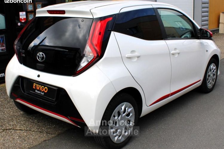 Toyota Aygo 1.0 VVT-i 72 ch X-LOOK 5p MY21 - <small></small> 11.490 € <small>TTC</small> - #6