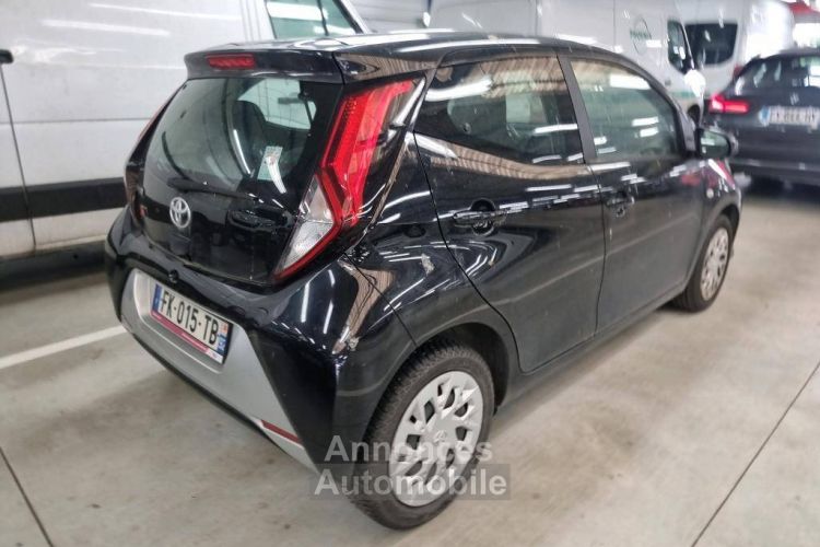 Toyota Aygo 1.0 VVT-i 72ch x-play 5p - <small></small> 8.480 € <small>TTC</small> - #2