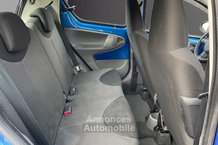 Toyota Aygo 1.0 VVT-i Confort - <small></small> 6.990 € <small>TTC</small> - #12