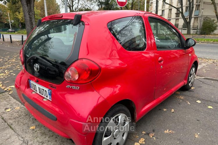 Toyota Aygo 1.0 VVT-I CONFORT BVA 3P - <small></small> 5.495 € <small>TTC</small> - #12