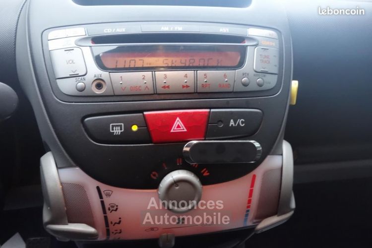 Toyota Aygo 1.0 VVT-i Confort MultiMode - <small></small> 5.990 € <small>TTC</small> - #9