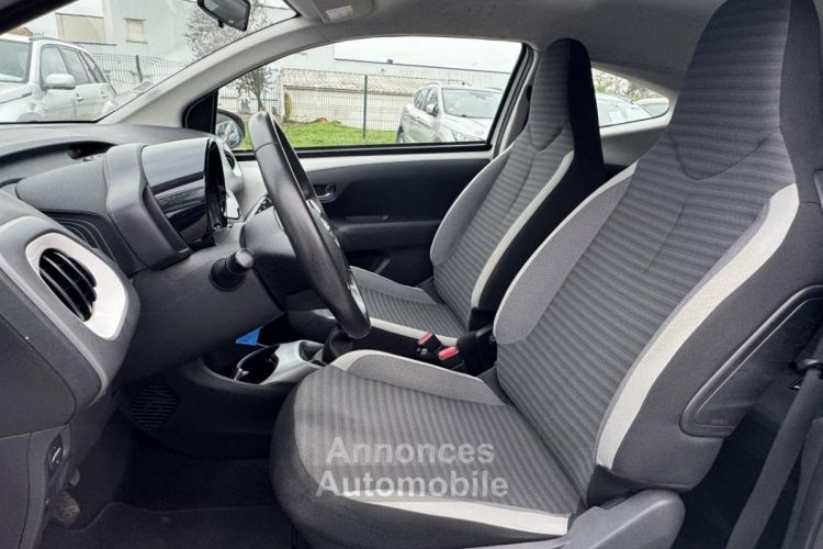 Toyota Aygo 1.0 VVT-i II x-play PHASE 2 - <small></small> 8.990 € <small>TTC</small> - #10