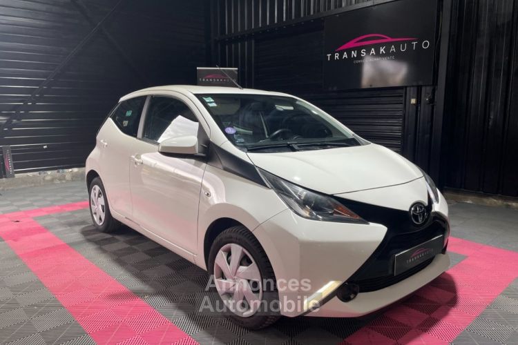 Toyota Aygo 1.0 vvt-i x-play - <small></small> 6.990 € <small>TTC</small> - #2