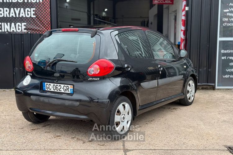 Toyota Aygo 1.0 VVTi 12V M-MT 68 cv 95 462km Boîte auto 4 PNEUS NEUFS - <small></small> 4.999 € <small>TTC</small> - #4