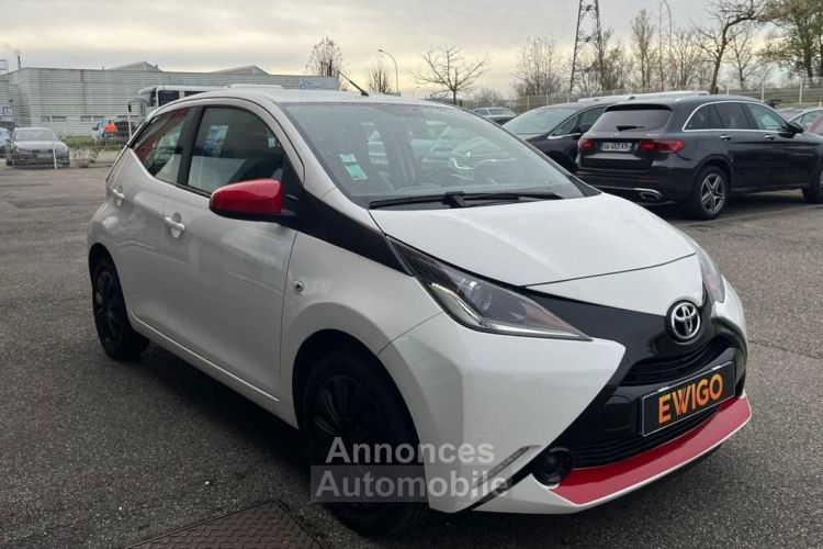 Toyota Aygo 1.0 VVTI 69ch x-play 5p - <small></small> 7.990 € <small>TTC</small> - #6