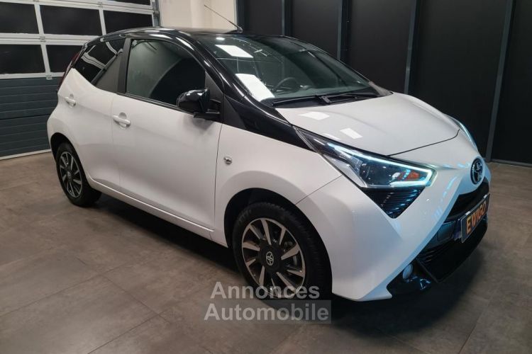 Toyota Aygo 1.0 VVTI 70ch X-NIGHT - <small></small> 12.290 € <small>TTC</small> - #3