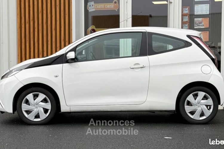 Toyota Aygo 1.0 VVTI 70Cv MOTEUR A CHAINE DISQUES ET PLAQUETTES NEUFS PNEUS - <small></small> 6.780 € <small>TTC</small> - #4