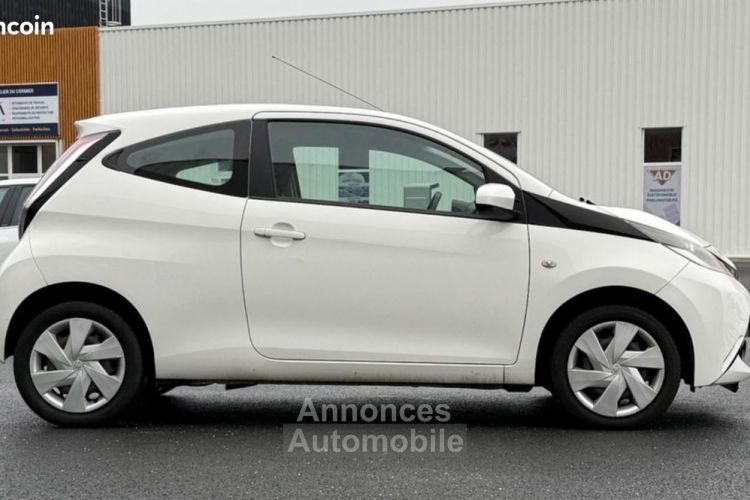 Toyota Aygo 1.0 VVTI 70Cv MOTEUR A CHAINE DISQUES ET PLAQUETTES NEUFS PNEUS - <small></small> 6.780 € <small>TTC</small> - #8