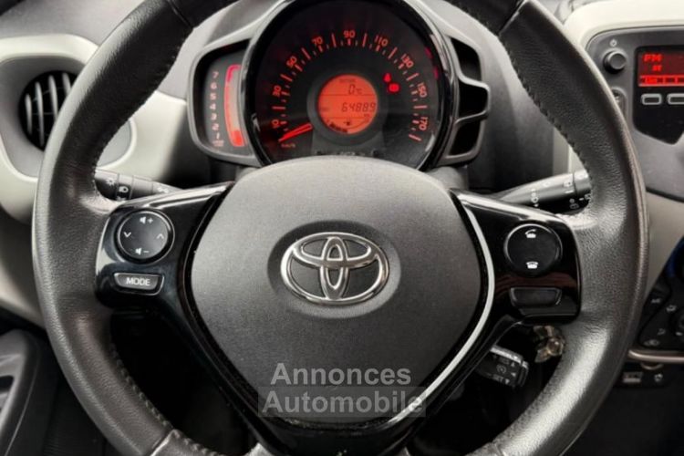 Toyota Aygo 1.0 VVTI 70Cv MOTEUR A CHAINE DISQUES ET PLAQUETTES NEUFS PNEUS - <small></small> 6.780 € <small>TTC</small> - #15