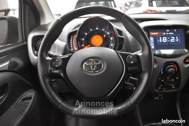 Toyota Aygo 1.0 VVTI 72ch CAMERA ENTRETIEN CONCESSION SUIVI GARANTIE 6 A 60 MOIS - <small></small> 9.990 € <small>TTC</small> - #9