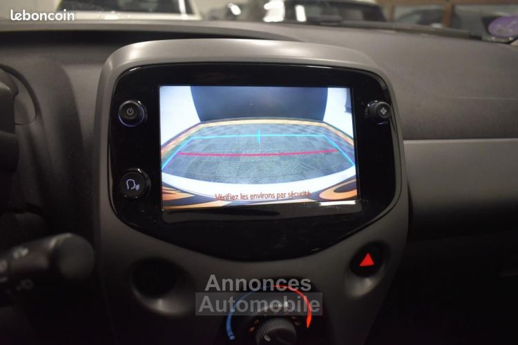 Toyota Aygo 1.0 VVTI 72ch CAMERA ENTRETIEN CONCESSION SUIVI GARANTIE 6 A 60 MOIS - <small></small> 9.990 € <small>TTC</small> - #12